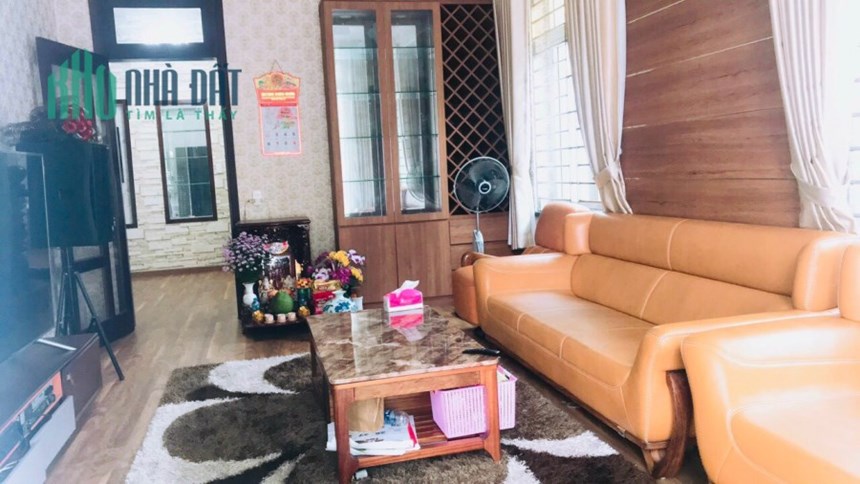 Mặt Tiền đường Nguyễn Đình Thi, Phước Long B trong KDC Gia Hòa, Giá siêu ngộp, cam kết thuê lại
