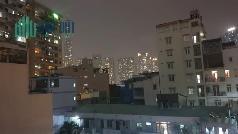 Giáp Q1, bán nhà ngay Phạm Viết Chánh, Bình Thạnh, 5 tầng,  4x11, 8 tỷ 2, TL