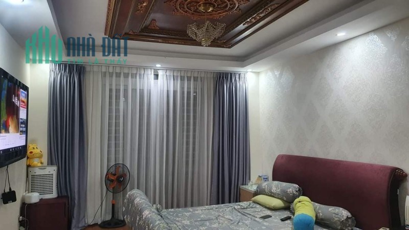 Giáp Q1, bán nhà ngay Phạm Viết Chánh, Bình Thạnh, 5 tầng,  4x11, 8 tỷ 2, TL