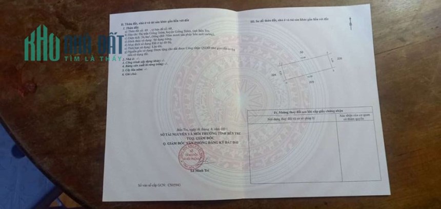 CHÍNH CHỦ CẦN BÁN NHÀ VỊ TRÍ TRUNG TÂM THỊ TRẤN GIỒNG TRÔM.