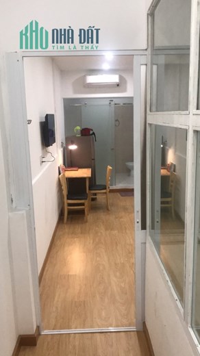 Chính chủ cho thuê CHDV phòng dạng Penhouse 77 Tân Vĩnh Phường 6 Q4