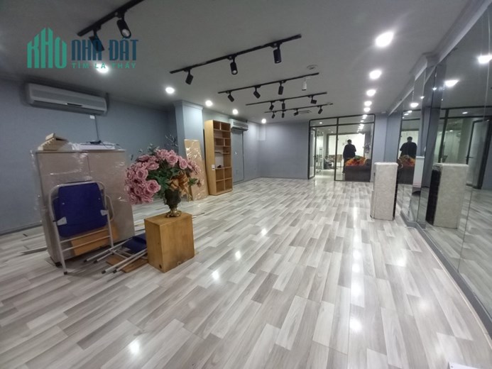 CHÍNH CHỦ cho thuê mặt bằng tầng lửng 120M mặt phố  Tôn Đức Thắng 0941478686