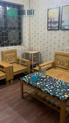 Bán nhà 2 tầng 3 ngủ 60m2 đầy đủ nội thất giá chỉ 4.2 tỷ tại số 14 Ngõ 286 Đường Di Trạch Hoài Đức