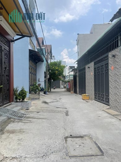 TT QUẬN 12 - 5P QUA GÒ VẤP - TẶNG FULL NỘI THẤT NHƯ HÌNH - HẺM 3M - 30M RA HẺM XE HƠI - GẦN MT - KO