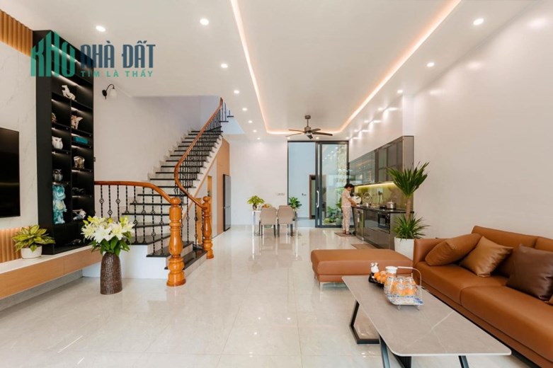 NHÀ 5 TẦNG PHÂN LÔ NGUYỄN VĂN CỪ, TRUNG TÂM GIA THỤY, Ô TÔ TRÁNH DỪNG ĐỖ, KINH DOANH SẦM UẤT