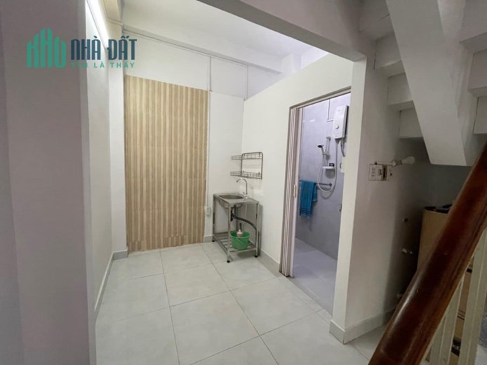 Cần bán gấp nhà Nguyễn Trọng Tuyền – Phường 15- Quận Phú Nhuận