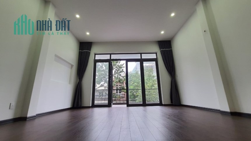 Nhà MT Hoà Cường Bắc, gần Chợ Nguyễn Tri Phương, 93m2, 5PN 6 tỷ nhỏ