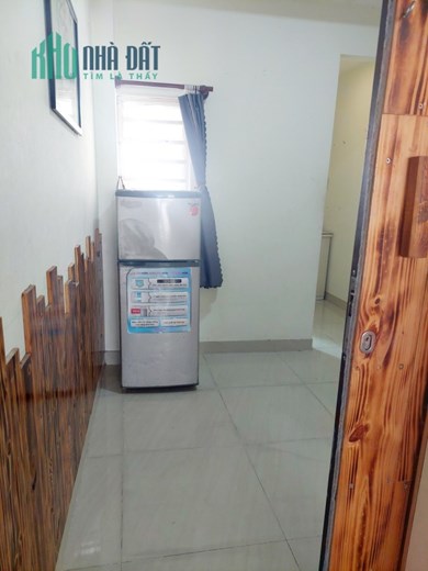 NHƯỢNG LẠI PHÒNG FULL NỘI THẤT MỚI GIÁ 3TR8 tại 95/14 Nguyễn Trãi, Phường Bến Thành, Quận 1