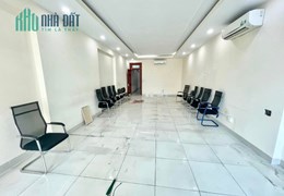 Bán Tòa Nhà 35m*12m  , 3 mặt tiền : 978m2 giá còn 70 tỷ