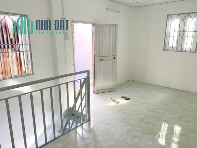 Nhà bán 2 tầng hẻm Cao Xuân Dục P12Q8 - Giá : 1 tỷ 850
