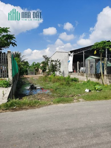 bán đất full thổ,gần ngã ba Gò Mối, ấp Chánh,xã Đức Lập Hạ ,Huyện Đức Hòa , Long An 329m2, 4,5tỷ