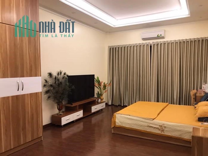 nhà đẹp 4 tầng lô góc 64m2  mt 5m thoáng giá chỉ 6 tỷ chẵn  tại ngõ 189 hoàng hoa thám oto tải chạy