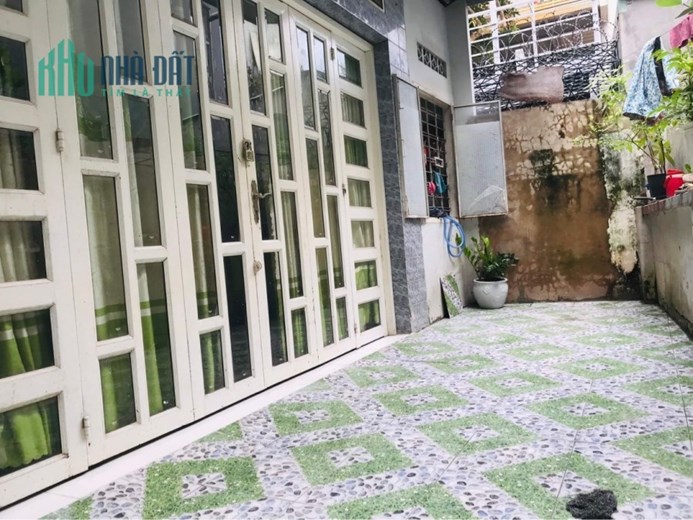 Kẹt Tiền Bán Gấp Nhà 2 Tầng Xe Hơi Đỏ cửa 70m2 Lê Văn Việt,,Hiệp Phú,Quận 9,SHR chỉ nhĩnh 3 tỷ