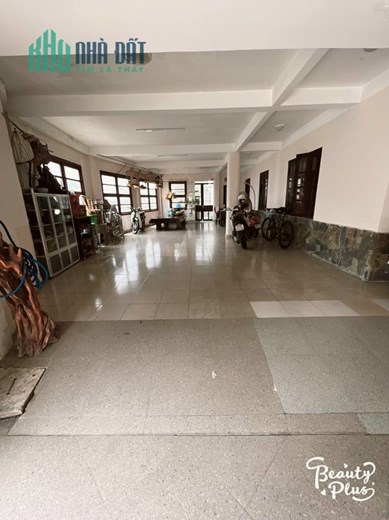 Cần bán gấp Biệt thự ngay trung tâm Đà Lạt giá tốt!! Đường LÊ HỒNG PHONG Giá 25 tỷ