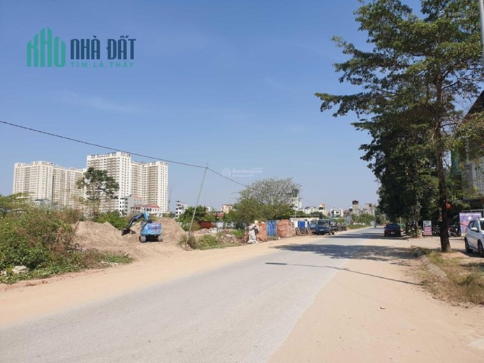 Cân bán đất ở khu Cao Trung 1 Hoài Đức Hà Nội diện tích 75m2. mặt tiền 4,5 m .. giá 4tỷ2.