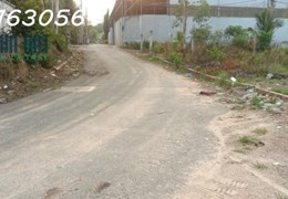 Gia đình cần ra lô đất khu 9 phú hoà BD Đường nhựa phía trước 5,6m