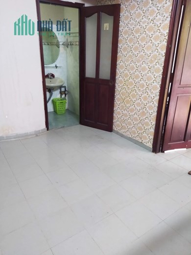 CHO THUÊ PHÒNG CÓ BAN CÔNG, 121A Hoàng Sa, phường Tân Định, Quận 1