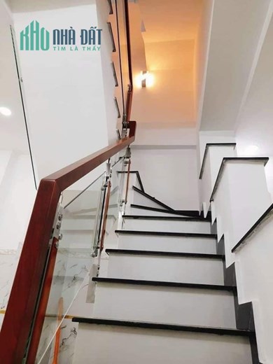 Nhà 4 tầng gần MT Đặng Chất Phường 2 Quận 8. Giá 6.6 tỷ TL