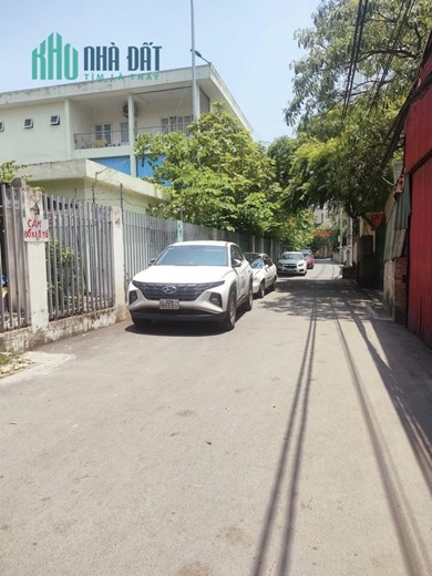 B.Á.N nhà gần BVĐK Hà Đông, phân lô ô tô vào nhà - 5 tầng, rộng 5.8m, chỉ hơn 5ty