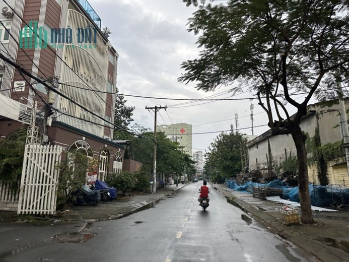 Bán nhà mặt tiền đường Vũ Ngọc Phan quận Bình Thạnh diện tích 45 m2 nở hậu