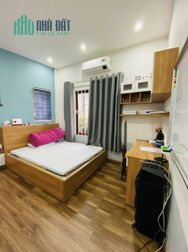 Bán nhà Nguyễn Văn Cừ, gần bến xe Gia Lâm 52m x 3T, oto đỗ cổng giá 6 tỷ 62 TL mạnh. LH: 0936123469