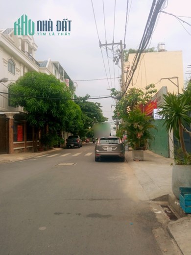 Bán đất lô góc 2 mặt tiềnTrần Bá Giao Phường 5 Gò Vấp ngang 16m chỉ 46 tỷ.