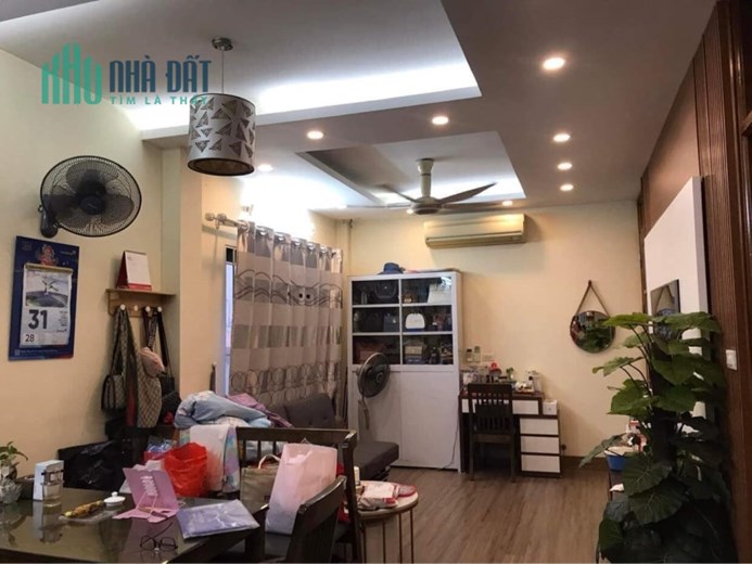 Nhà đẹp kinh doanh ngõ 79 Dương Quảng Hàm, Cầu Giấy, 52m2, giá 7.1 tỷ