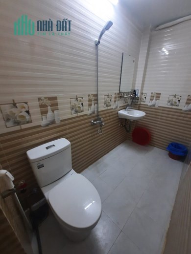 BÁN NHÀ LÂM VĂN BỀN- TRẦN XUÂN SOẠN :92M2(9*11) - 4 LẦU CHỈ: 8.6 TỶ