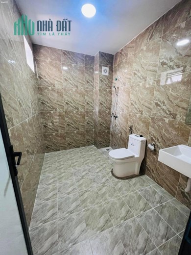 HƠN 4 TỶ - XE HƠI ĐỖ CỬA - SÁT BẾN XE MIỀN TÂY 4X14, 4 TẦNG.