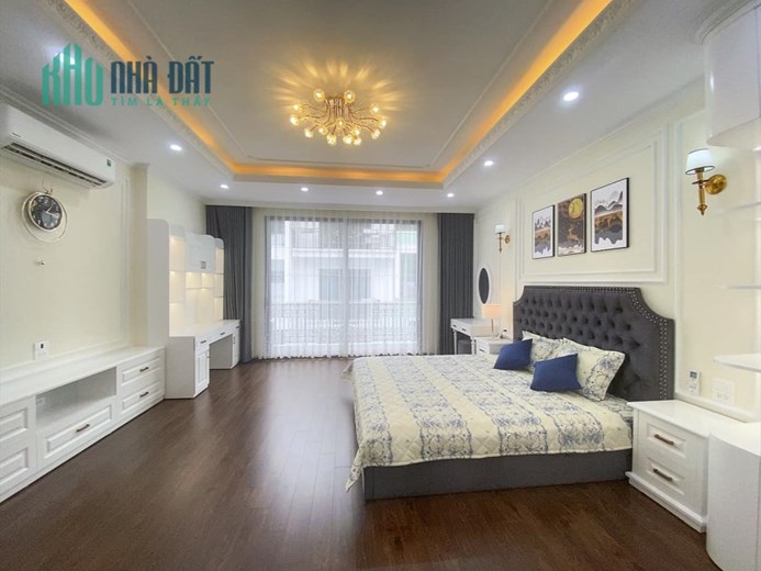 BÁN NHÀ TÂY SƠN, ĐỐNG ĐA, THANG MÁY, LÔ GÓC, 40M2 6T MT4.5M, GIÁ 6.1 TỶ
