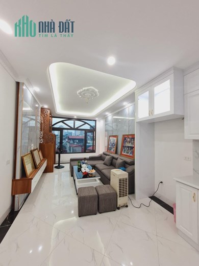 Nhà Nguyễn Chí Thanh - Ba Đình. 6T, thang máy, ngõ rộng thênh thang, 7,4 tỷ nhà đẹp