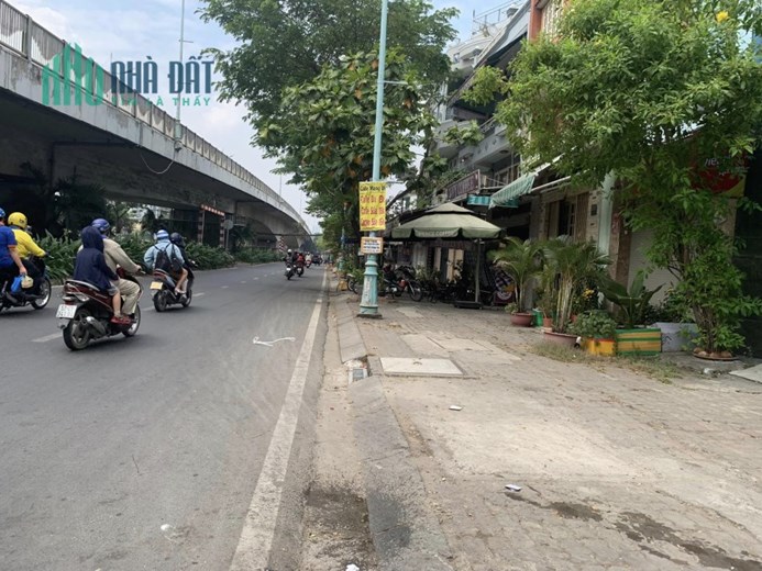 BÁN NHÀ MẶT TIỀN HUỲNH TẤN PHÁT, TÂN THUẬN TÂY, QUẬN 7 - 25M2
