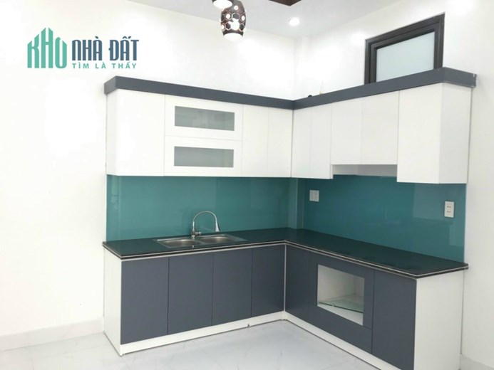 Bán nhà xây mới ngõ 66 Nguyễn Tường Loan, 60m 4 tầng, sân cổng riêng, GIÁ 2.29 tỉ