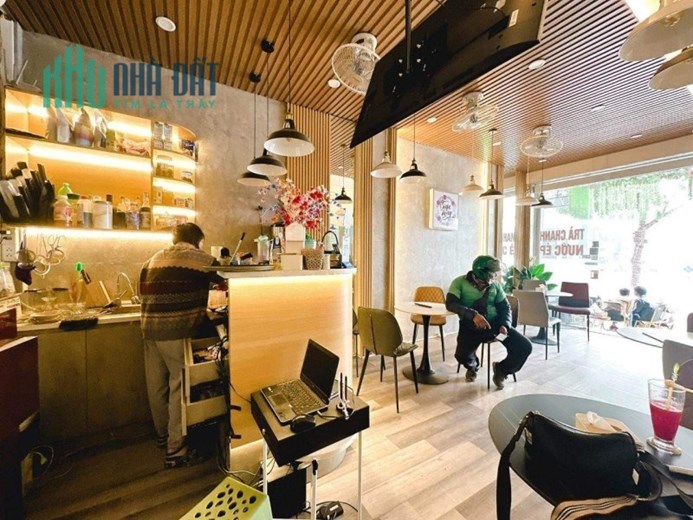 Bán nhà mặt phố Long Biên 6X Ngô Gia Tự chỉ 12,6 tỷ với diện tích 90 m2 mặt phố đẹp