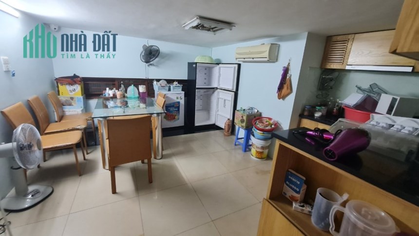Chính chủ bán nhà 4,38 tỷ Yên Lãng, Thái Hà, 5 tầng, ô tô tránh nhau trước cửa, kinh doanh đỉnh