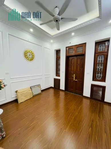 Có 1 0 2! Bán nhà riêng Đỗ Đức Dục, 35m2,  ngõ nông- thông, ô tô, 3 tỷ 9