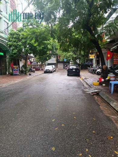 Có 1 0 2! Bán nhà riêng Đỗ Đức Dục, 35m2,  ngõ nông- thông, ô tô, 3 tỷ 9