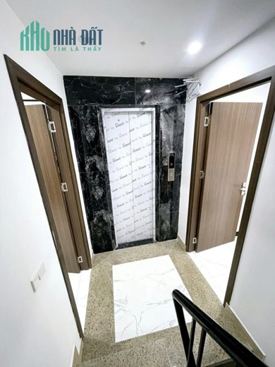 TÒA CCMN LẠC LONG QUÂN 7 TẦNG-146PN, THANG MÁY, Ô TÔ GIÁ HƠN 8 TỶ
-	Vị trí đất vàng Hà Nội, trung