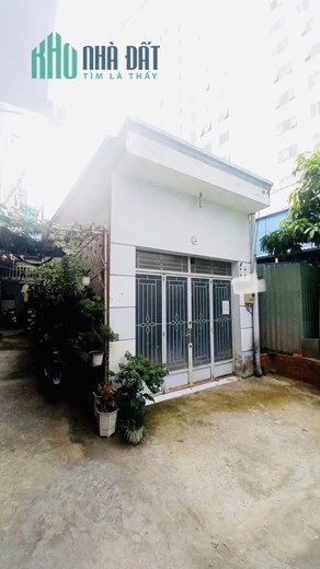 NHÀ CẤP 4.,SỔ ĐẸP.. NỞ HẬU KẾ KHU DÂN CƯ ANH TUẤN. CHỈ 3.8TỶ,HUỲNH TẤN PHÁT TT NHÀ BÈ, CHỈ 38TR/M2
