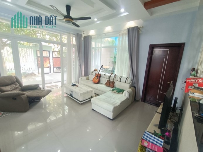 Cần bán giá Tốt Biệt Thự sân vườn Khu VIP Nam Việt Á Quận Ngũ Hành Sơn