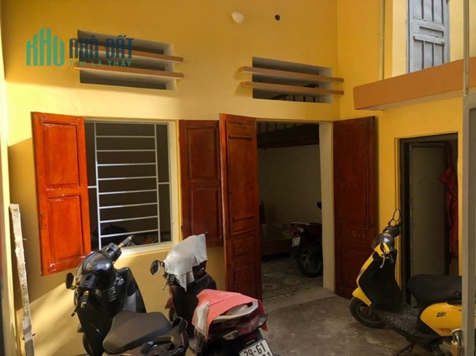 Bán đất tặng nhà đường Nguyễn Trãi, Q.Thanh Xuân, DT 50 m2 giá 3.2 tỷ.