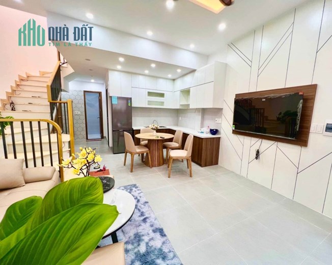 Nhà đẹp xinh trung tâm Thanh Khê, giáp Hải Châu, cạnh đường chính, chỉ 2 tỷ X