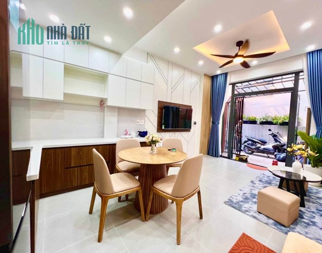 Nhà đẹp xinh trung tâm Thanh Khê, giáp Hải Châu, cạnh đường chính, chỉ 2 tỷ X