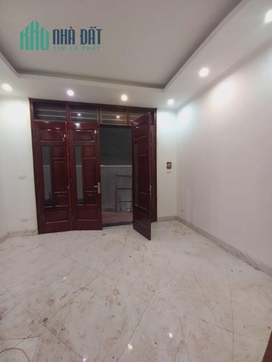 BÁN NHÀ PHỐ XUÂN ĐỈNH-SÁT NGOẠI GIAO ĐOÀN-OTO GẦN NHÀ-30M2-CHỈ 4 TỶ