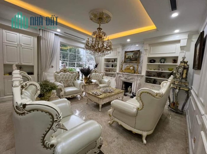 Lô GÓc mặt phố Xã Đàn sầm uất gần ngã tư Ô Chợ Dừa 150m2 chỉ 67.8 tỷ. Lh 0989.62.6116