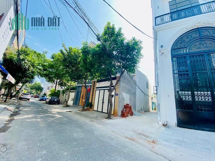 bán nhà Trần Phú hai tầng 2pn cách  hẻm oto 40m giá 1,ty 8 chủ cần tiền bán gấp