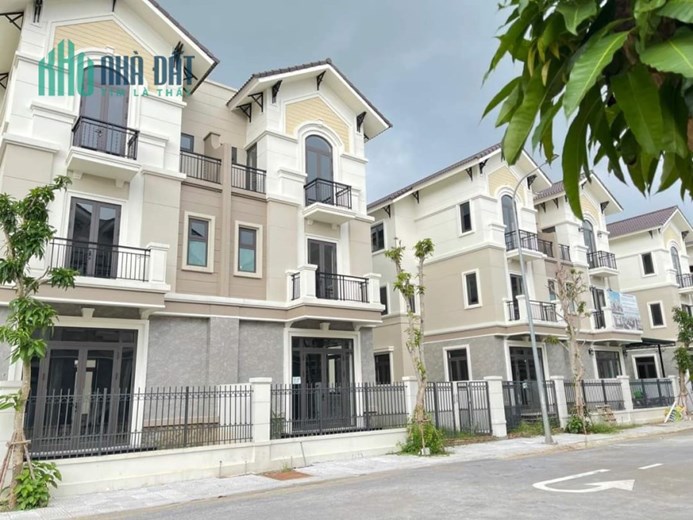 Bán ngay căn biệt thự song lập tại KĐT Centa City Vsip Từ Sơn giá chỉ 6,5x tỷ.