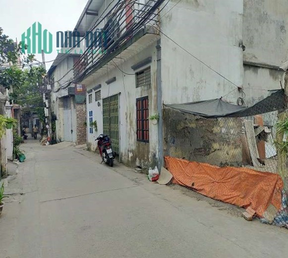 Hiếm, đất phố Ái Mộ, Long Biên, ngõ thông ô tô vào đất thoải mái, 45m, mặt tiền: 4m, 4 tỷ 7