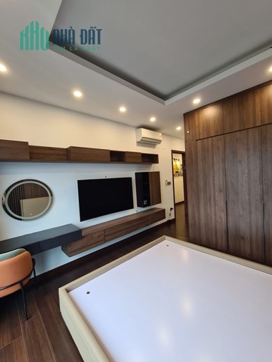 141m 3 Phòng Ngủ 3 Ban Công Nội Thất Cực Sịn Sò Chủ Tặng Toàn Bộ Cho Khách Mua.Chủ Ngợp Cần Bán