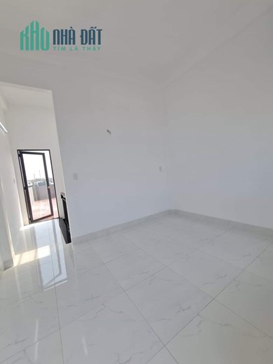 Nhà mới xây 71m2 3 tầng kiệt 3m 4PN gần chợ HK 2.ty75